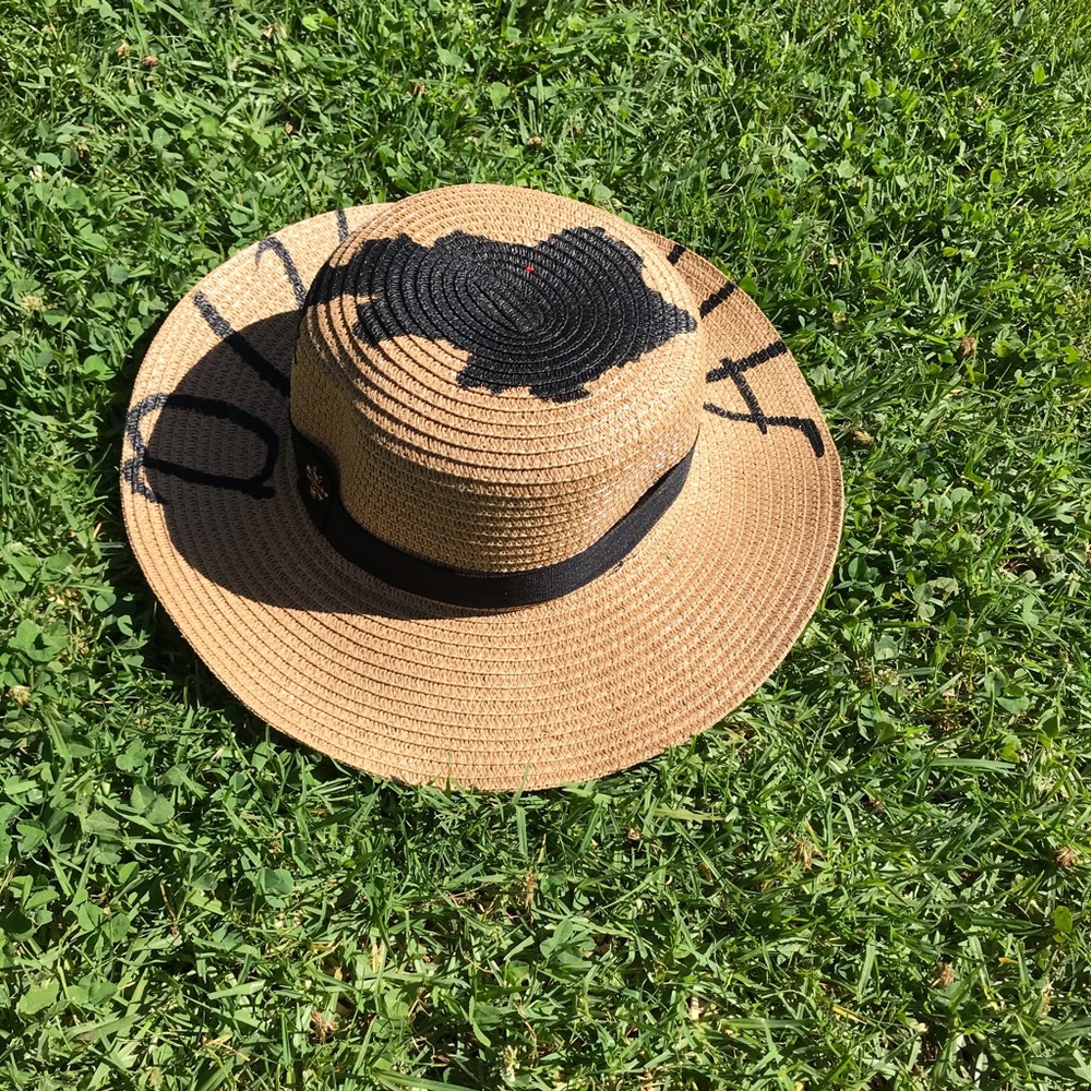 Armenian Fashion Handpainted Summer hat - Picture 4 of 5